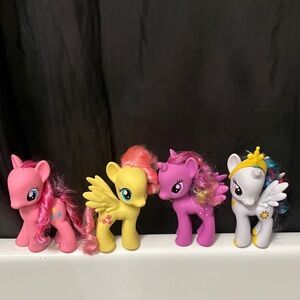 4 HASBRO Large Size MY LITTLE PONY 8”